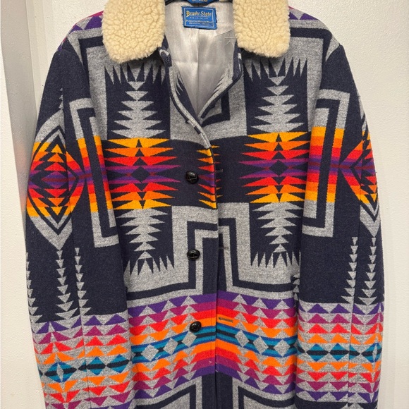 Pendleton Multicolor Geometric Jacket with Shearling Collar - Picture 12 of 13